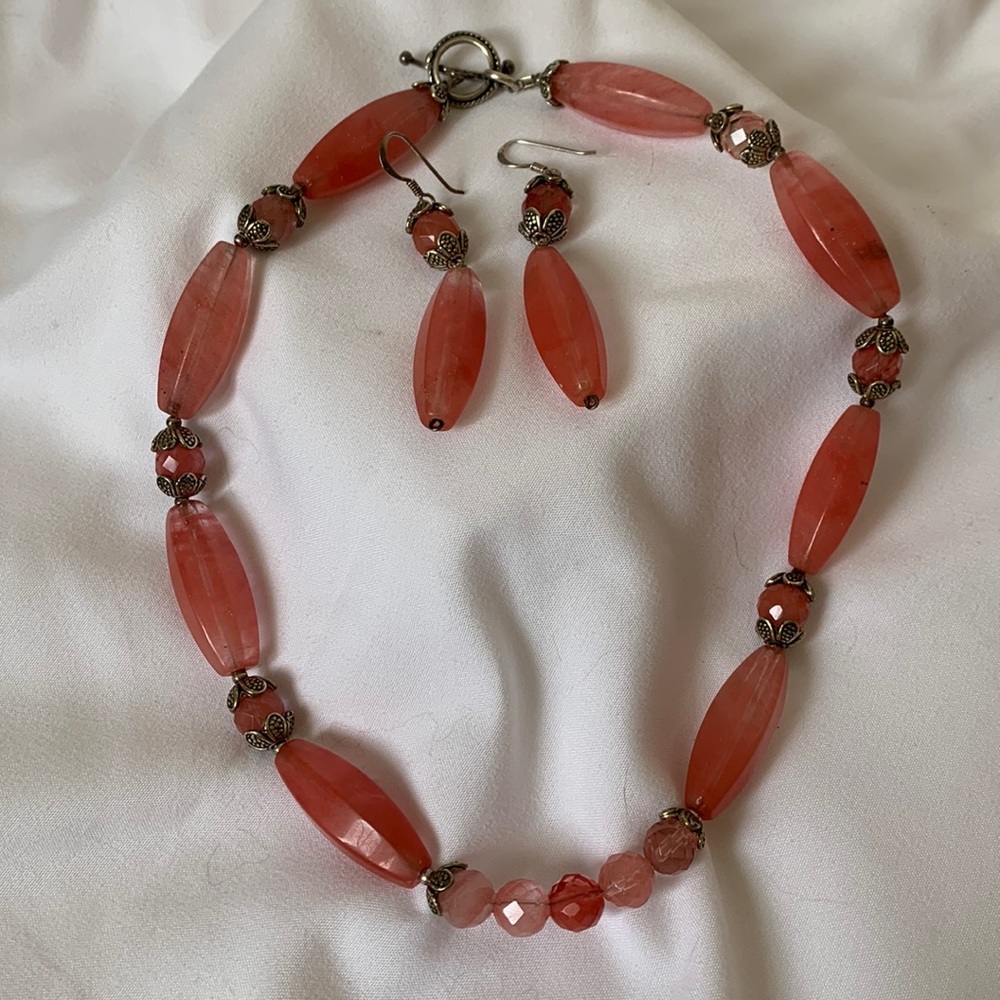 Cherry quartz choker with matching earrings